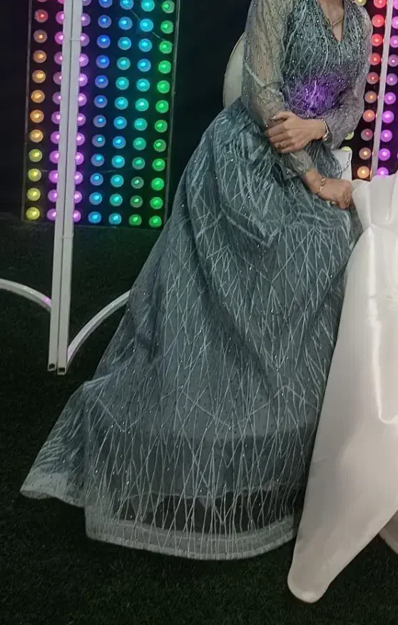 لباس مجلسی|لباس|مشهد, فدک|دیوار