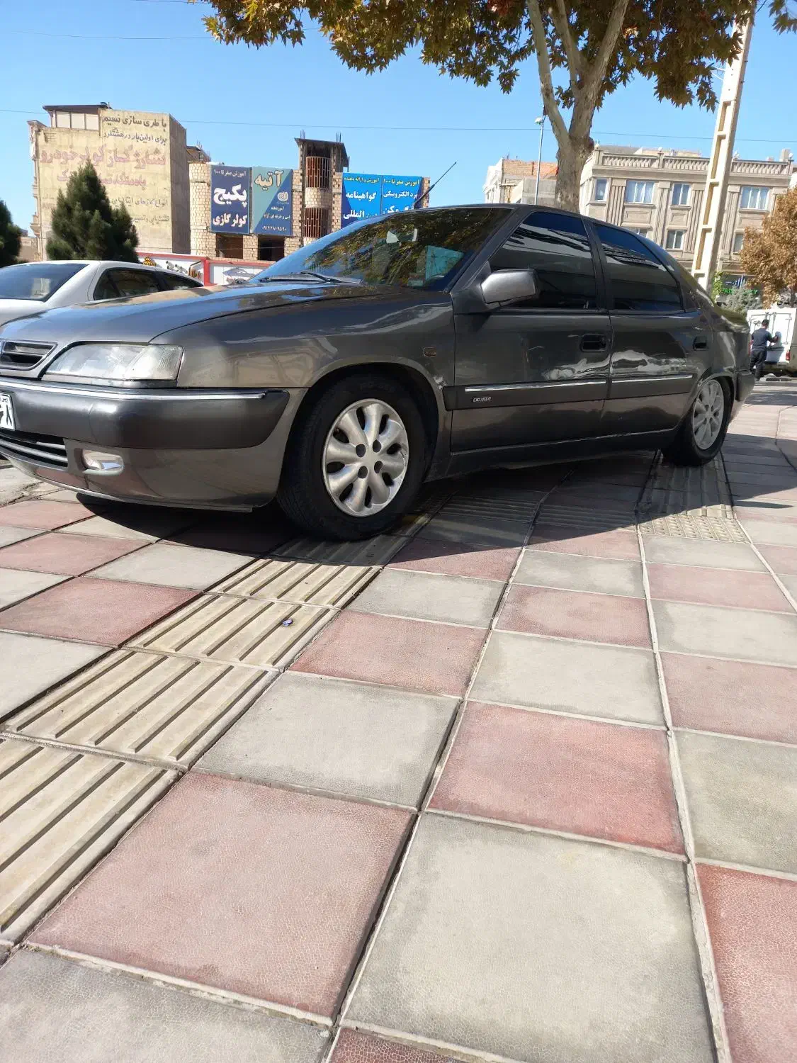 زانتیا ۲۰۰۰ سلامت|خودرو سواری و وانت|هشتگرد, شهرک بعثت|دیوار