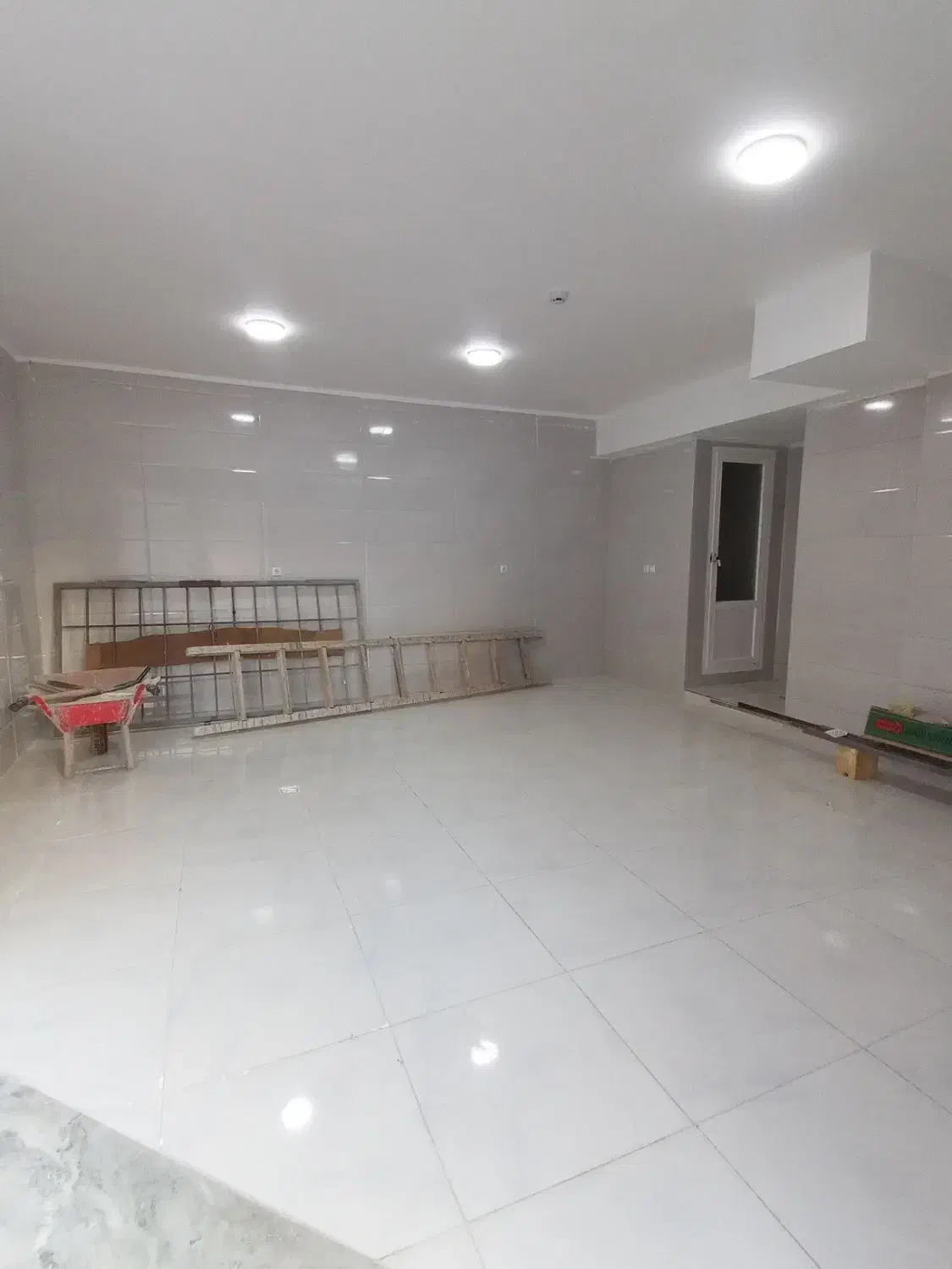 تجاری محله ای مناسب کاسبی|فروش مغازه و غرفه|شهرکرد, |دیوار