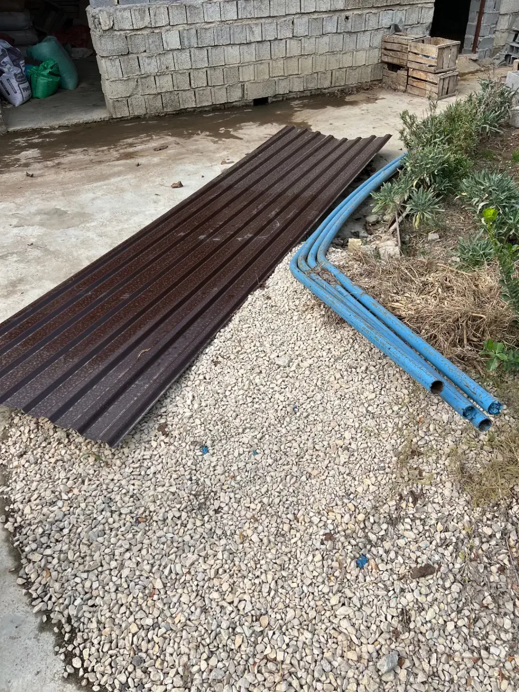 شاخه داربست خم زده و ورق رنگی|مصالح و تجهیزات ساختمان|کوهیخیل, |دیوار