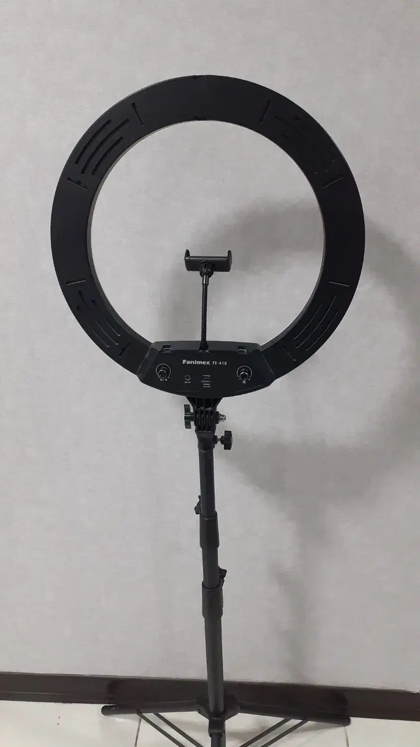 رینگ لایت Fanimex FE|دوربین عکاسی و فیلمبرداری|فولادشهر, B8|دیوار