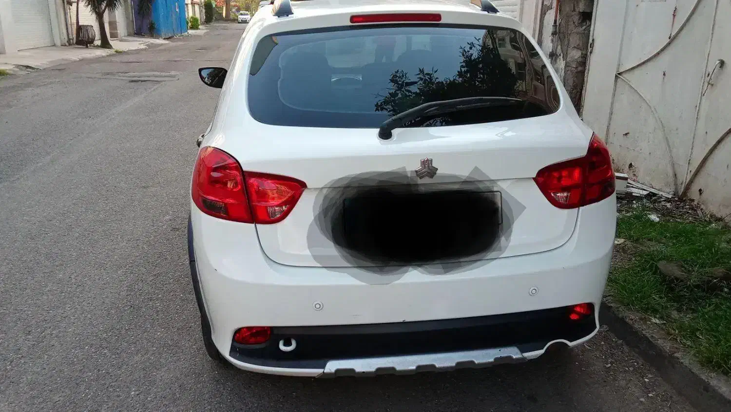 کوئیک سفید مدل ۹۸|خودرو سواری و وانت|رشت, بلوار گیلان|دیوار