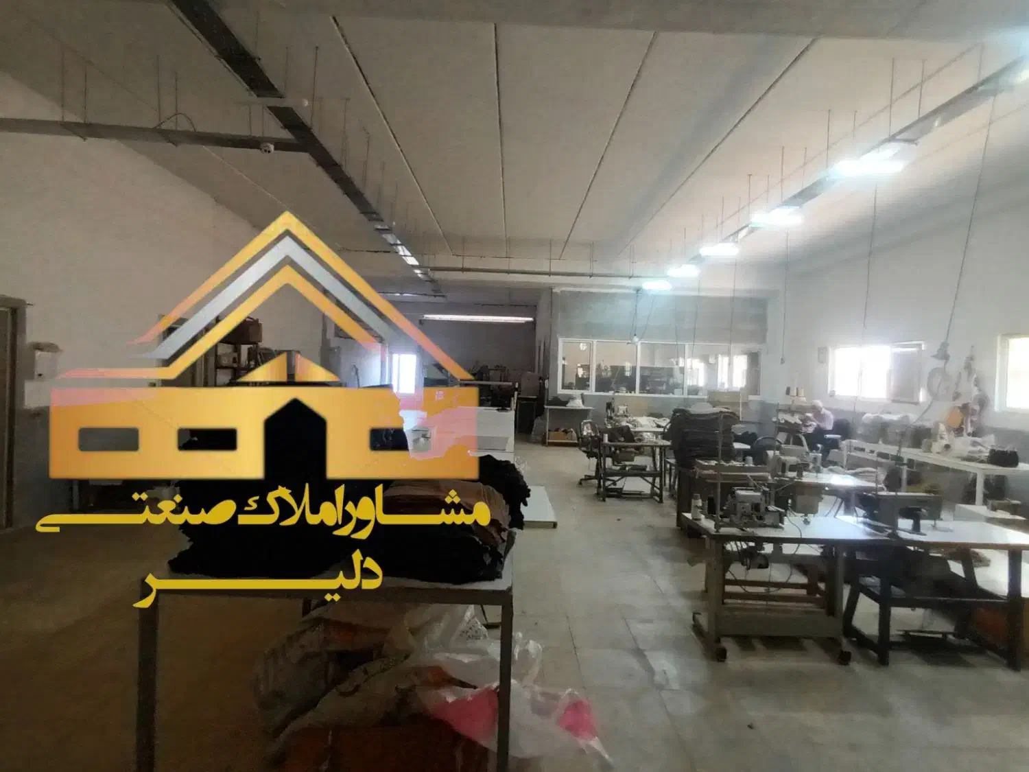 اجاره سوله ۷۵۰ متر/نساجی شیمیایی/شهرک صنعتی قرچک|اجارهٔ دفتر صنعتی، کشاورزی، تجاری|قرچک, شهرک صنعتی قرچک|دیوار