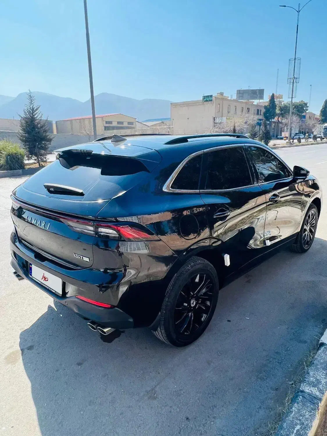 لاماری۱۴۰۳|خودرو سواری و وانت|شیراز, سلطان آباد|دیوار