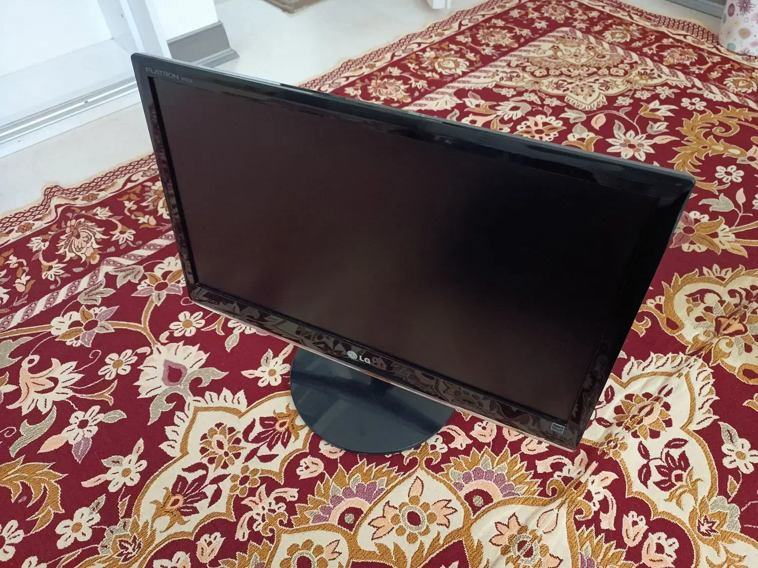 مانیتور ال جی|قطعات و لوازم جانبی رایانه|گرمدره, |دیوار