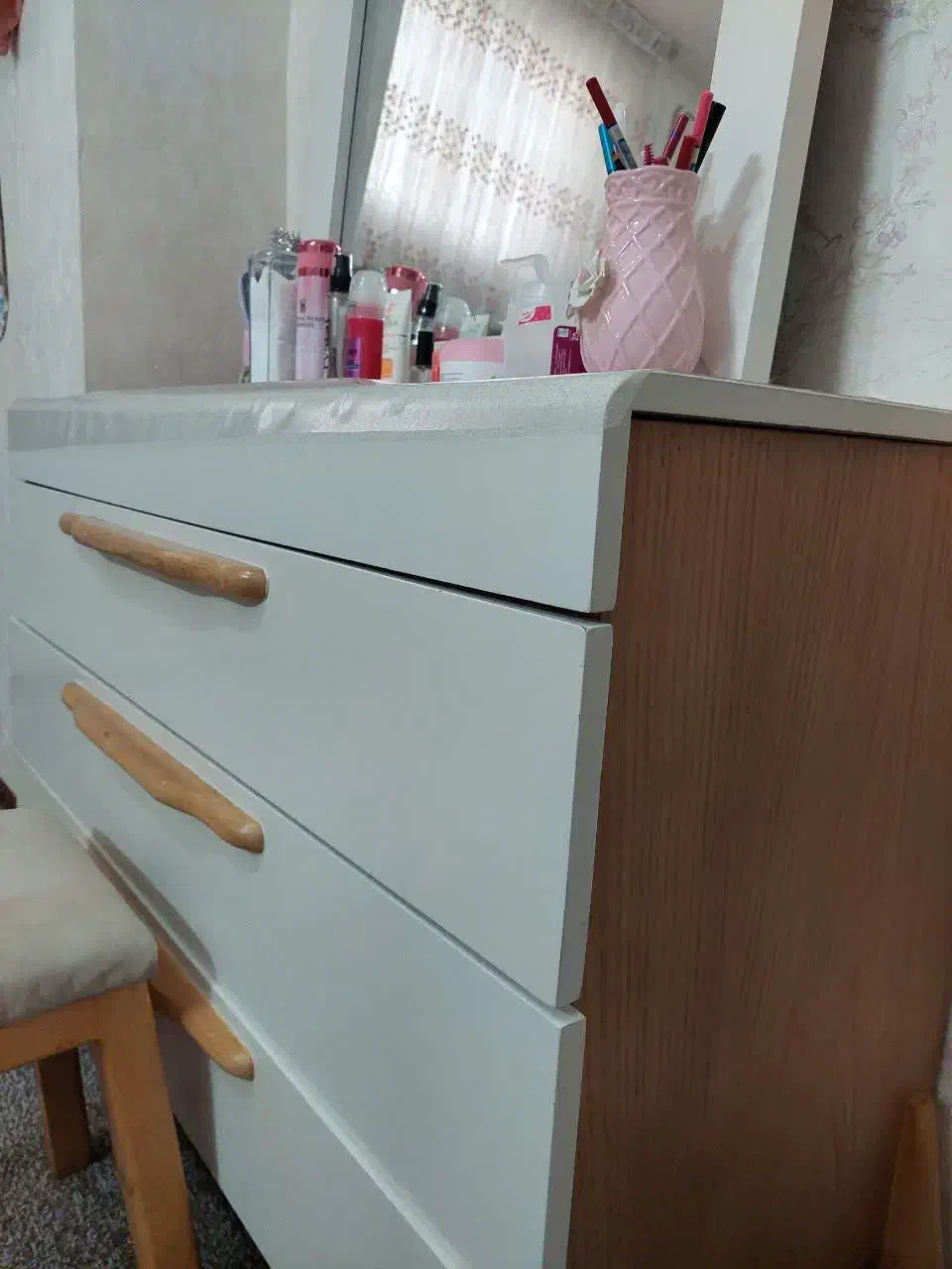 سرویس خواب  در حد نو و بسیار تمیز|تخت و سرویس خواب|قم, دروازه قلعه|دیوار