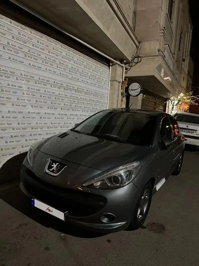 207|خودرو سواری و وانت|یزد, |دیوار