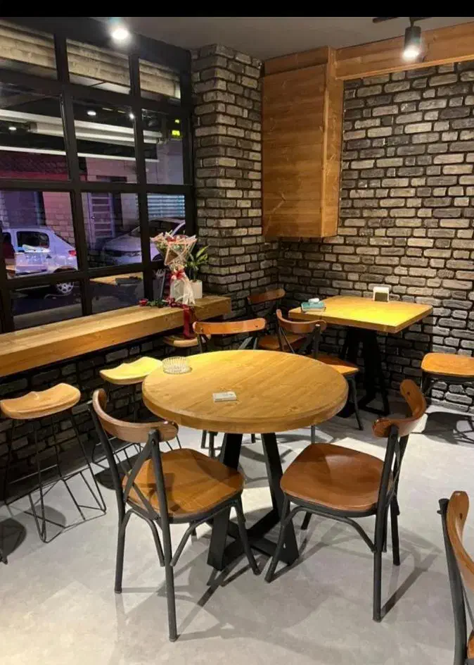 میز وصندلی کافی شاپ چوب وفلز وپلمیر|کافی‌شاپ و رستوران|اصفهان, بابوکان جنوبی|دیوار