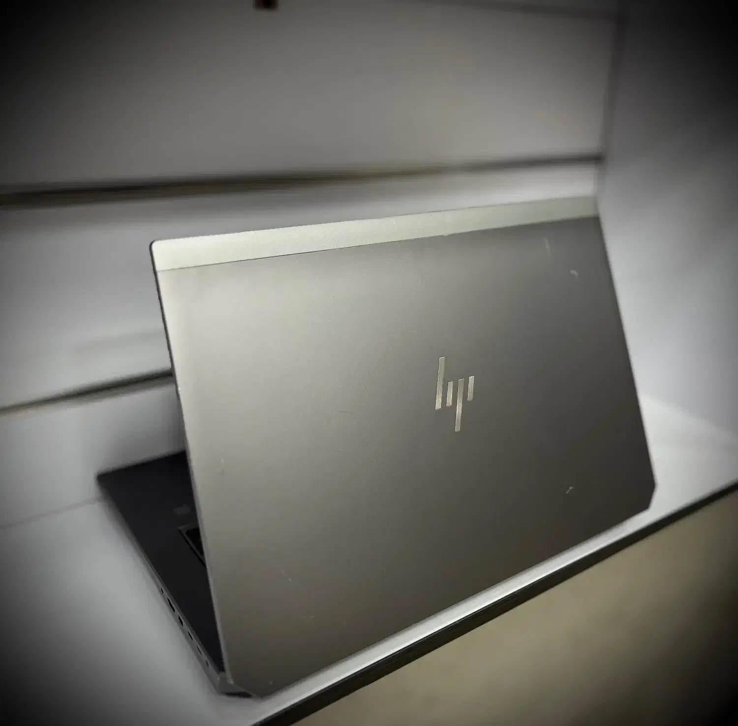 لپ‌تاپ HP ZBook 17 G5  گرافیک مجزا 6 گیگابایت|رایانه همراه|بندرعباس, |دیوار