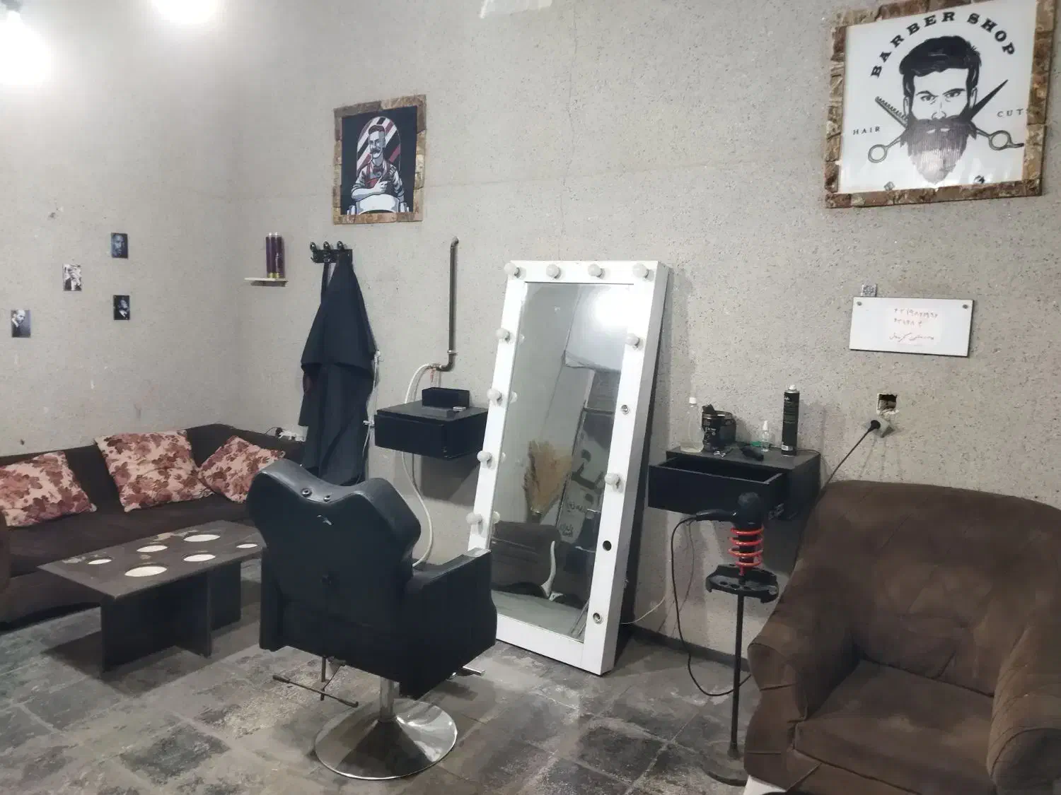 مغازه آرایشگاه مردانه|آرایشگاه و سالنهای زیبایی|کوهدشت, |دیوار