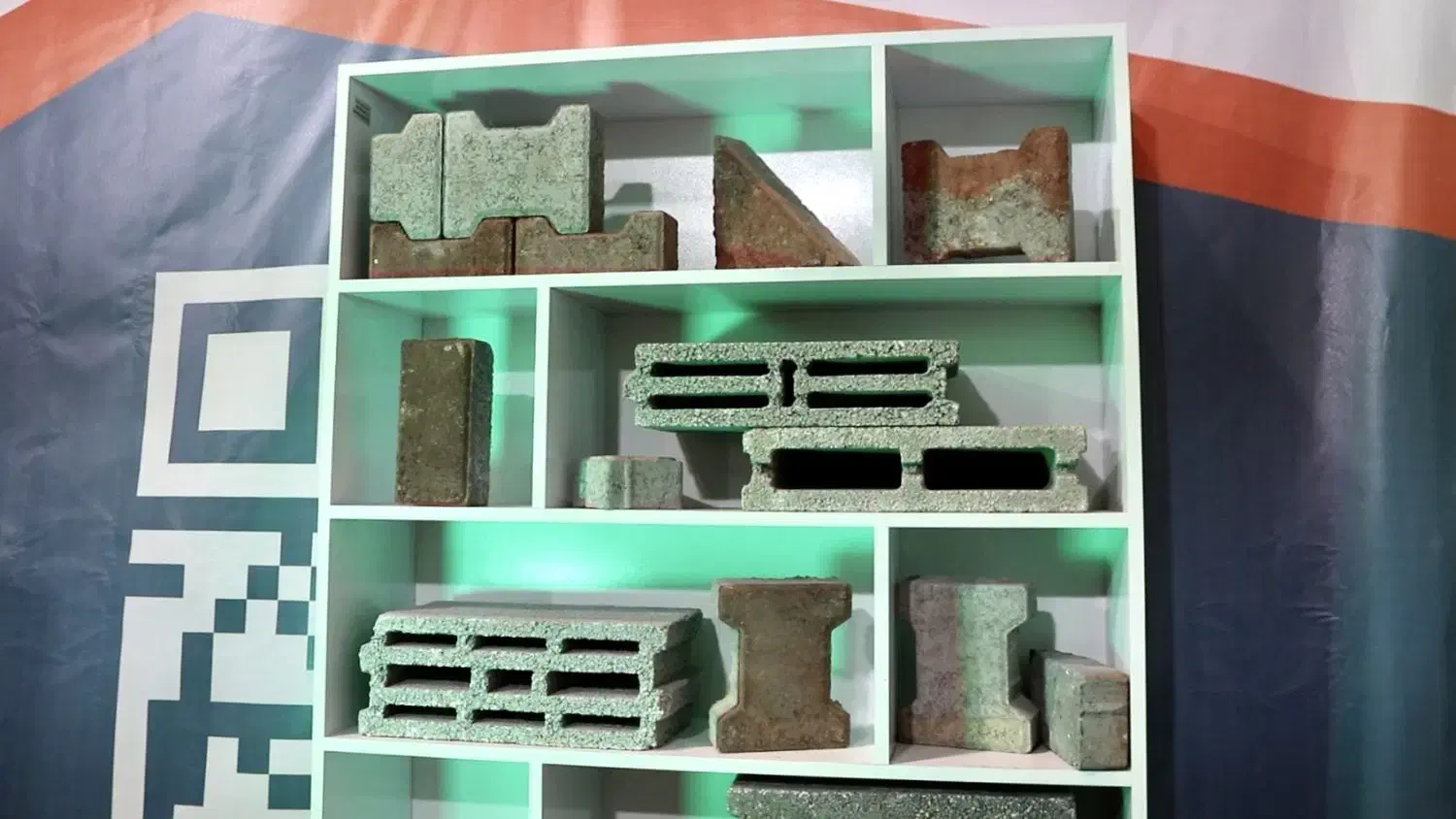 دستگاه بلوک زن و جدول زن|ماشین‌آلات صنعتی|تبریز, |دیوار