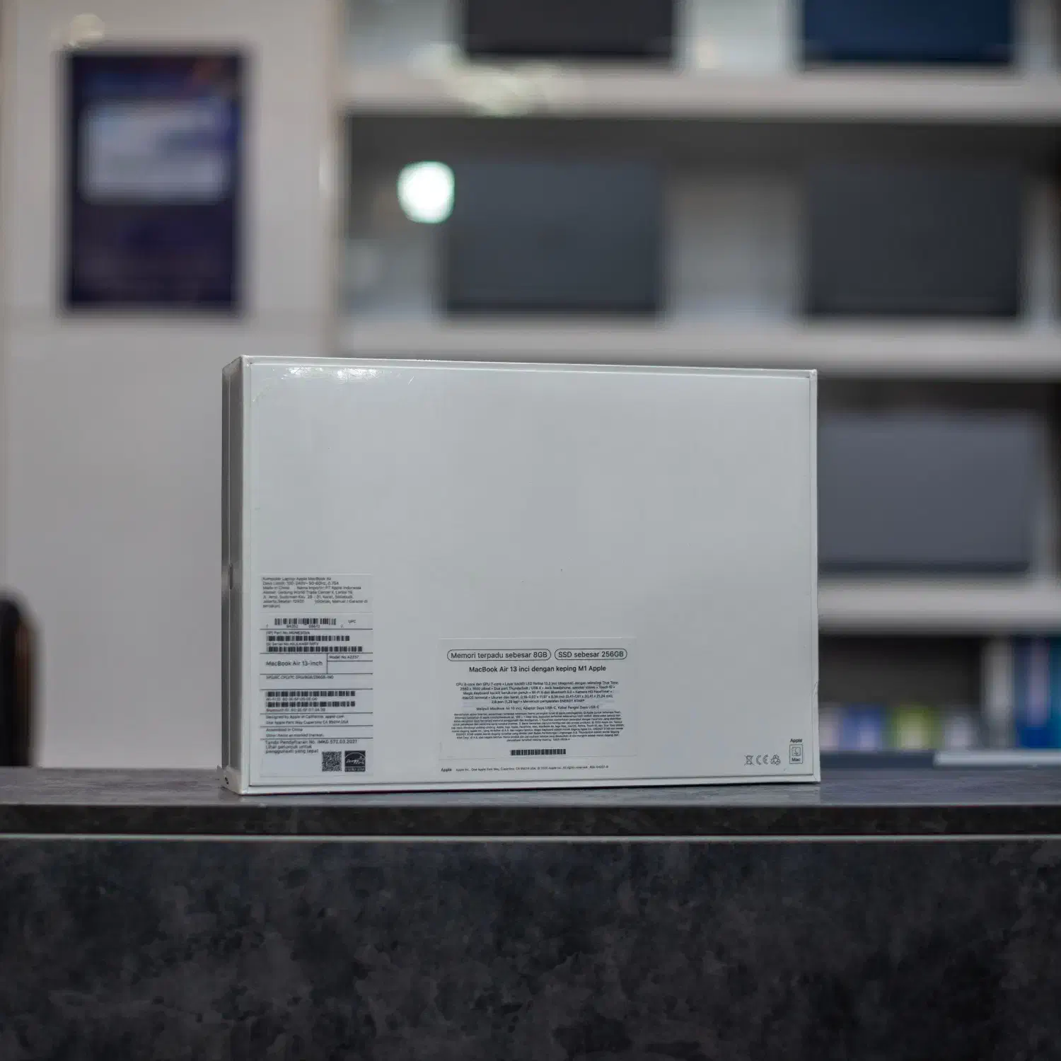 لپتاپ آکبند Apple MacBook با پردازنده M1|رایانه همراه|یزد, |دیوار