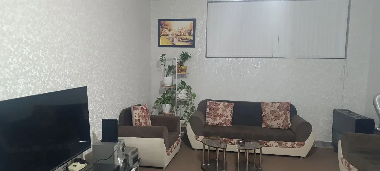 اجاره منزل مبله تر تمیز و مرتب|اجارهٔ کوتاهمدت آپارتمان و سوئیت|شیراز, فرگاز|دیوار