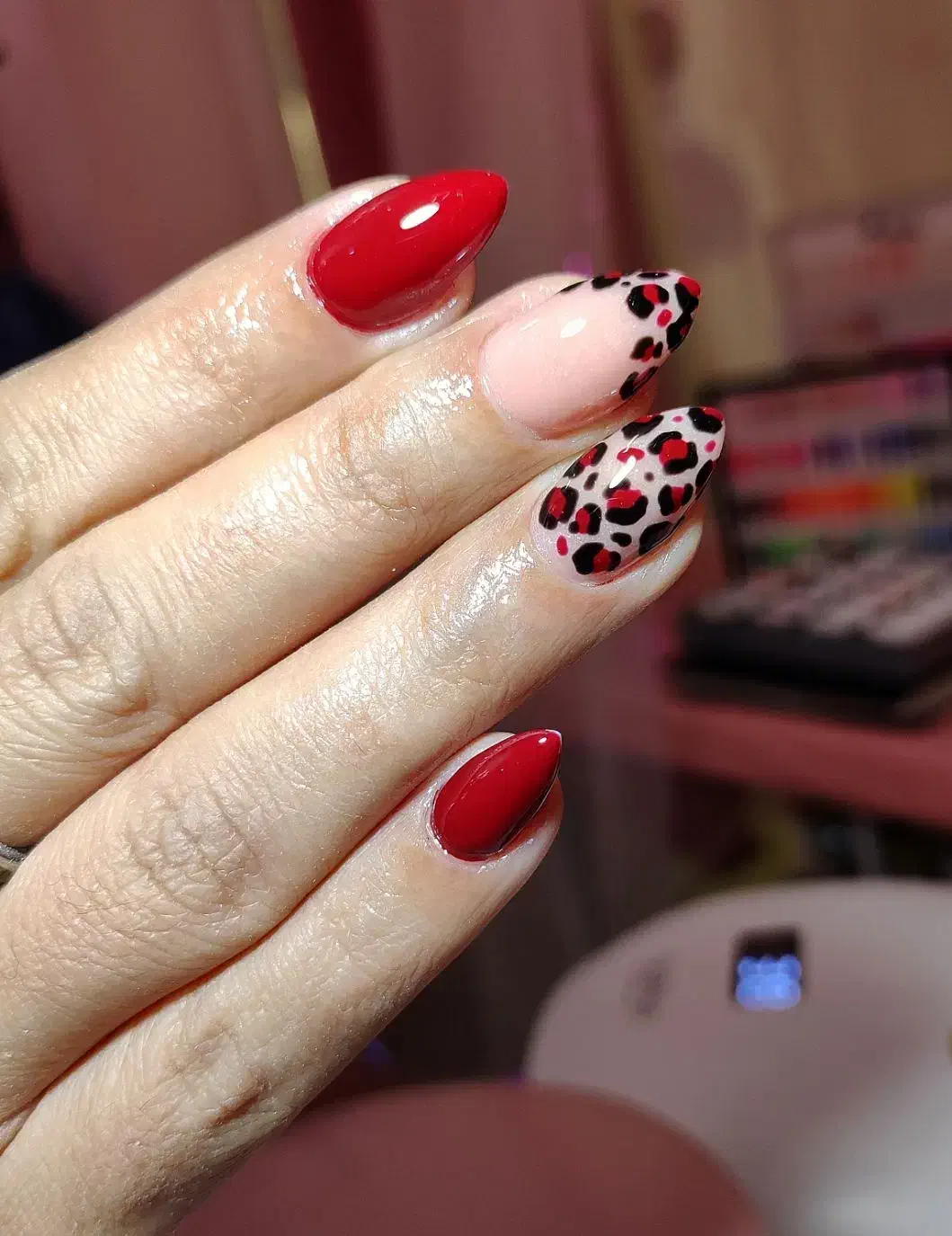 خدمات تخصصی کاشت ناخن فاز ۱۱|خدمات آرایشگری و زیبایی|پردیس, فاز ۱۱|دیوار