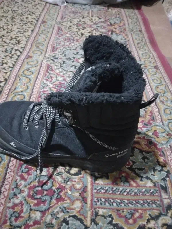 کفش چکمه پیاده روی وکونوردی|کیف، کفش، کمربند|بوئین و میاندشت, |دیوار