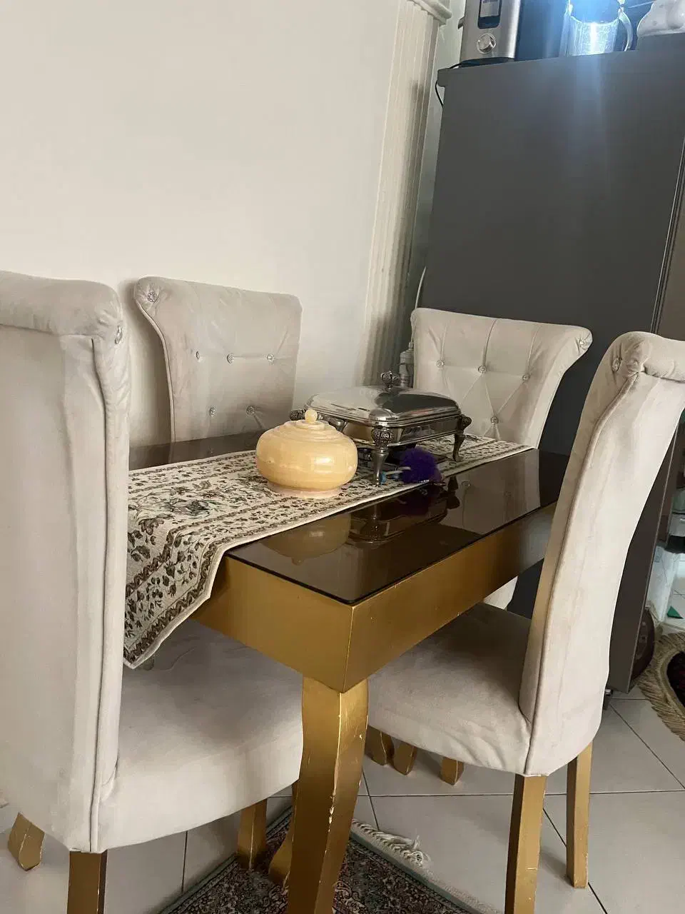 ناهارخوری|میز و صندلی غذاخوری|مشهد, تربیت (صدف)|دیوار