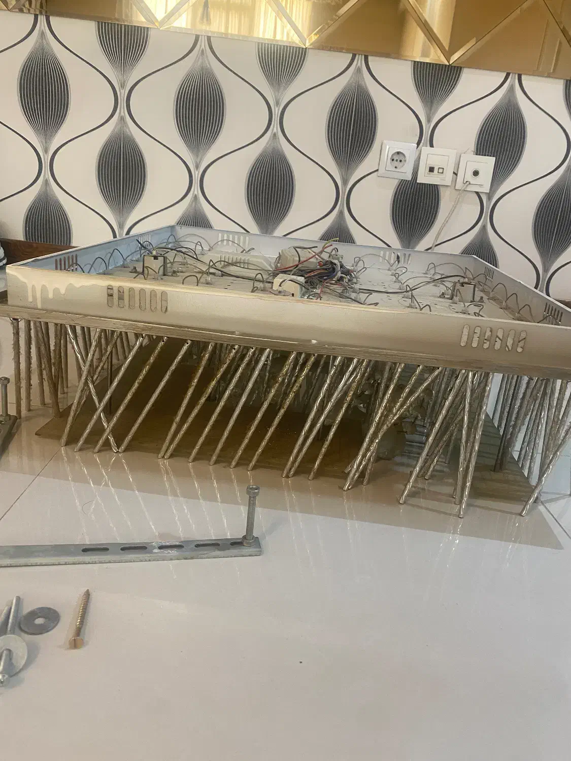 لوستر|لوستر و چراغ آویز|کرج, کیانمهر|دیوار