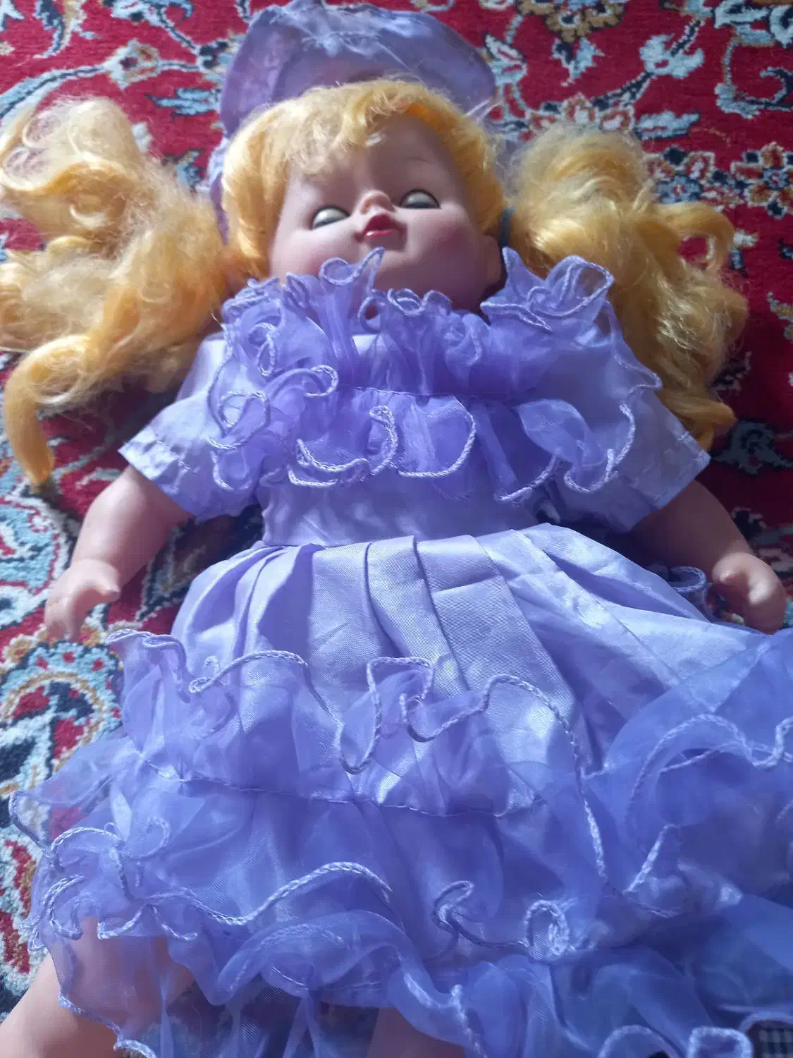 عروسک|اسباب‌‌بازی|اصفهان, رکن الدوله غربی|دیوار