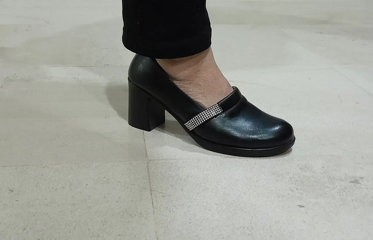 فروش کفش نو استفاده نشده نصف قیمت|کیف، کفش، کمربند|مشهد, سرافرازان|دیوار