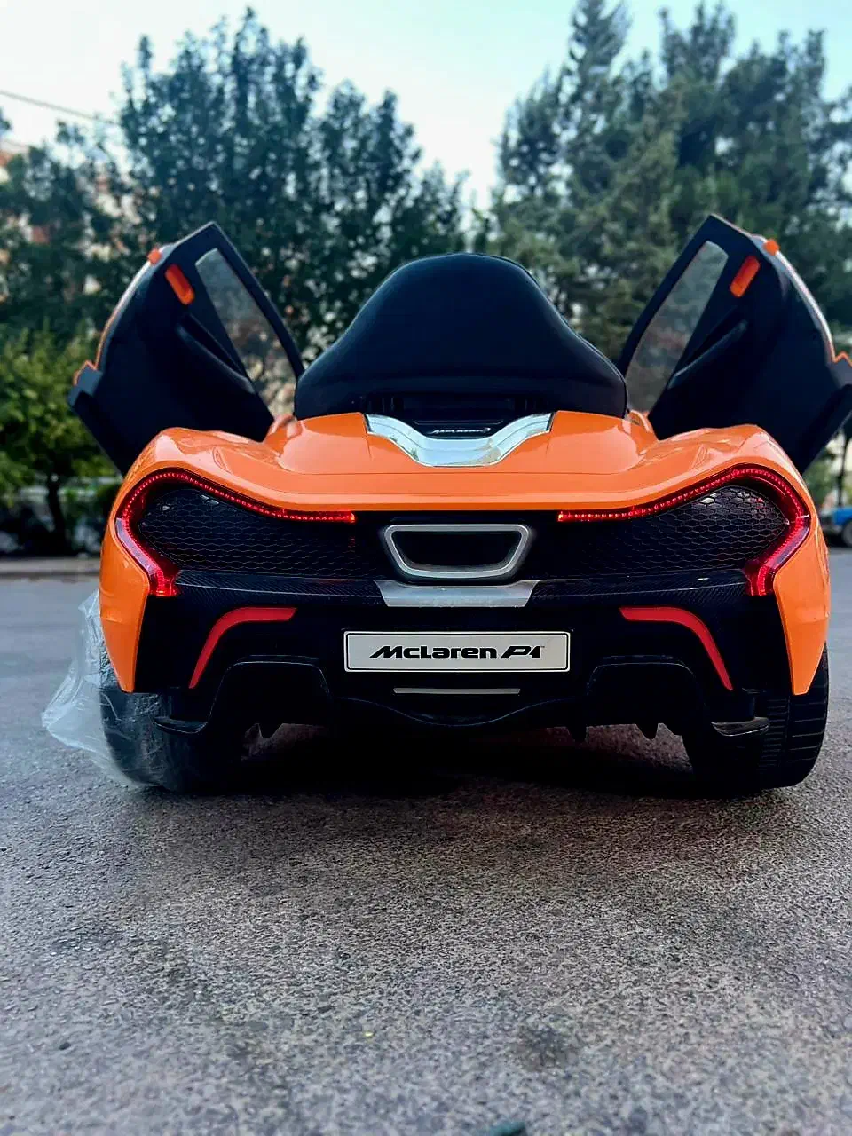 ماشین شارژی مکلارن p1کولردار اورجینال آمریکایی|اسباب‌بازی بچه|تبریز, |دیوار