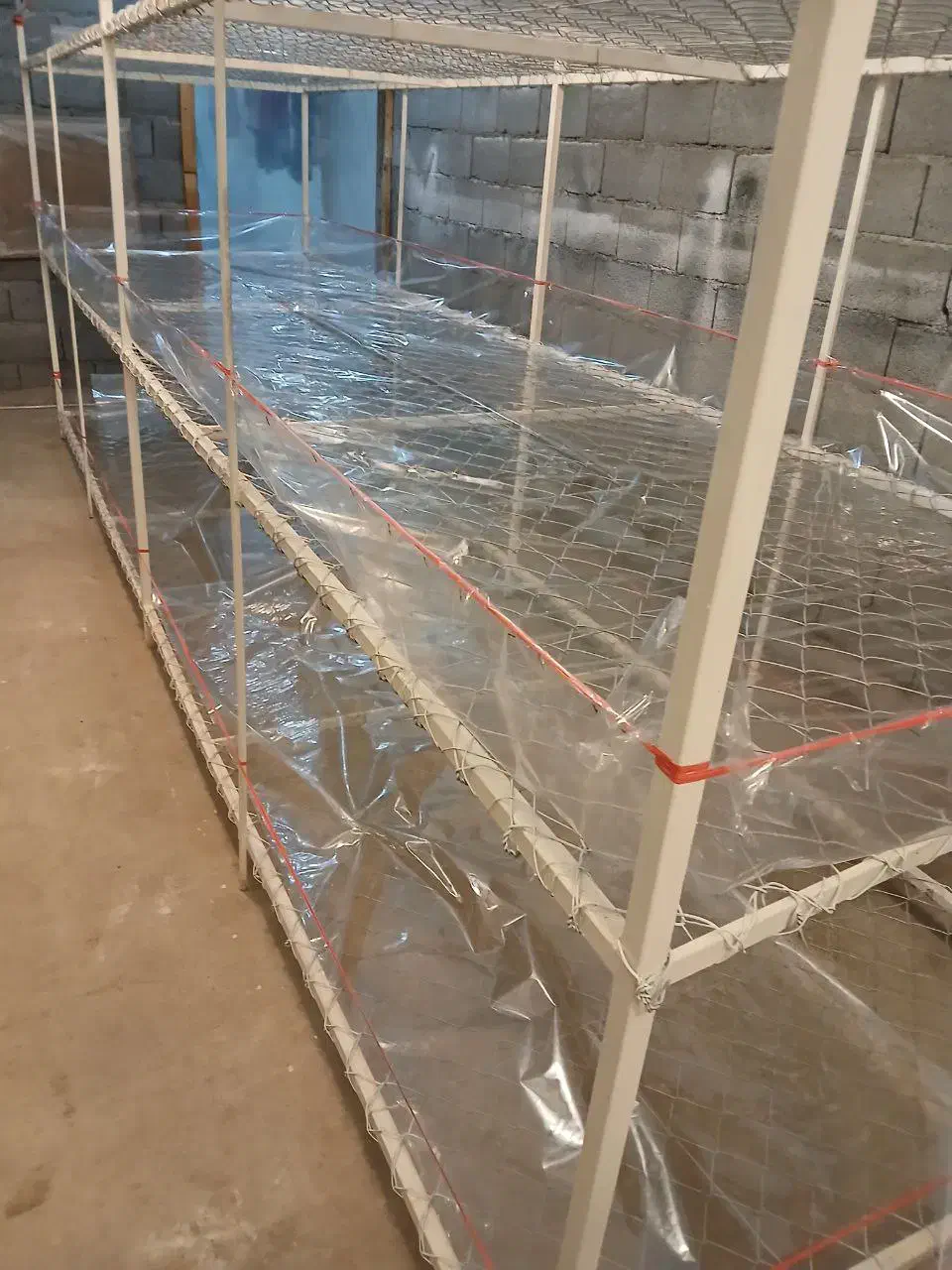 قفسههای فلزی سهطبقه با توری گالوانیزه|فروشگاه و مغازه|بناب, |دیوار