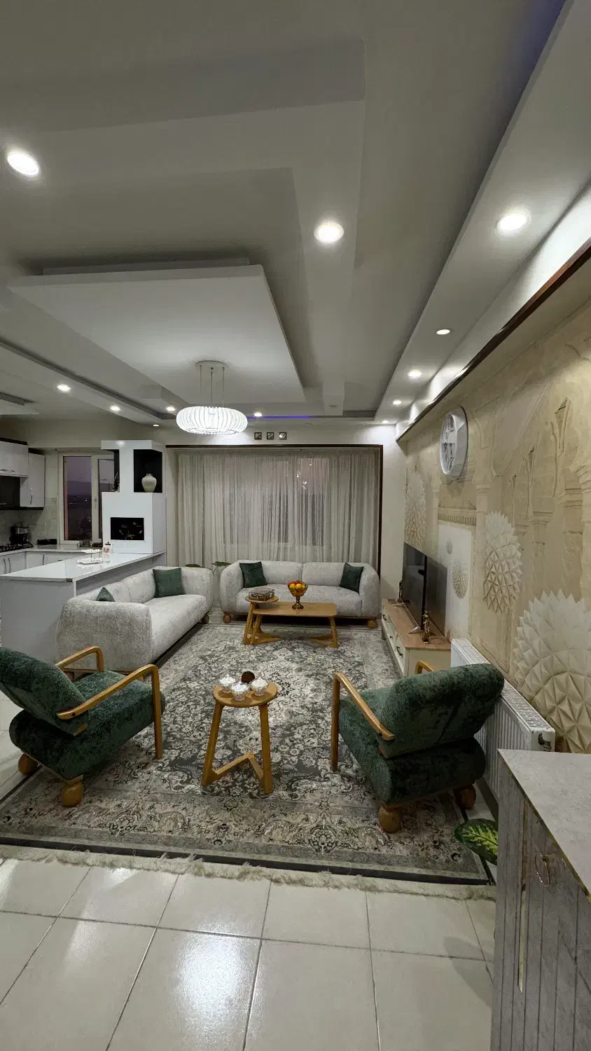 فاز۴/لوکس/۸۰متر/بدون مشرف|فروش آپارتمان|پرند, فاز ۴|دیوار