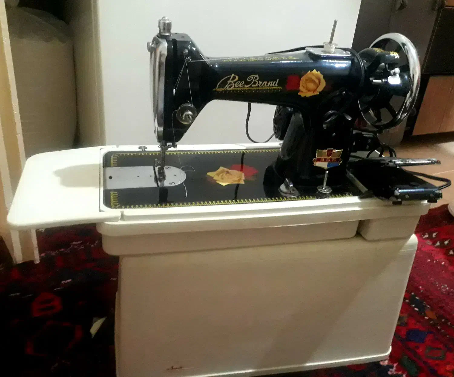 چرخ خیاطی قدیمی|چرخ خیاطی و ریسندگی|هشتگرد, فاز ۱ مهستان|دیوار