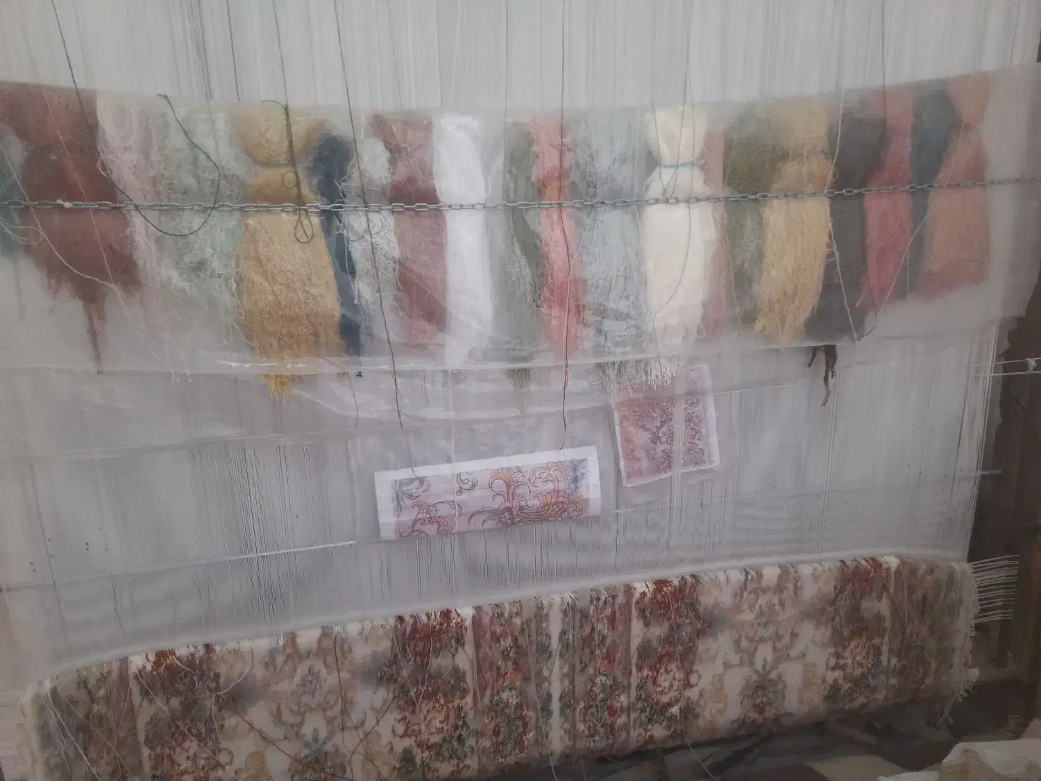 قالیچه نیمه کاره کناره|فرش|اسکو, |دیوار