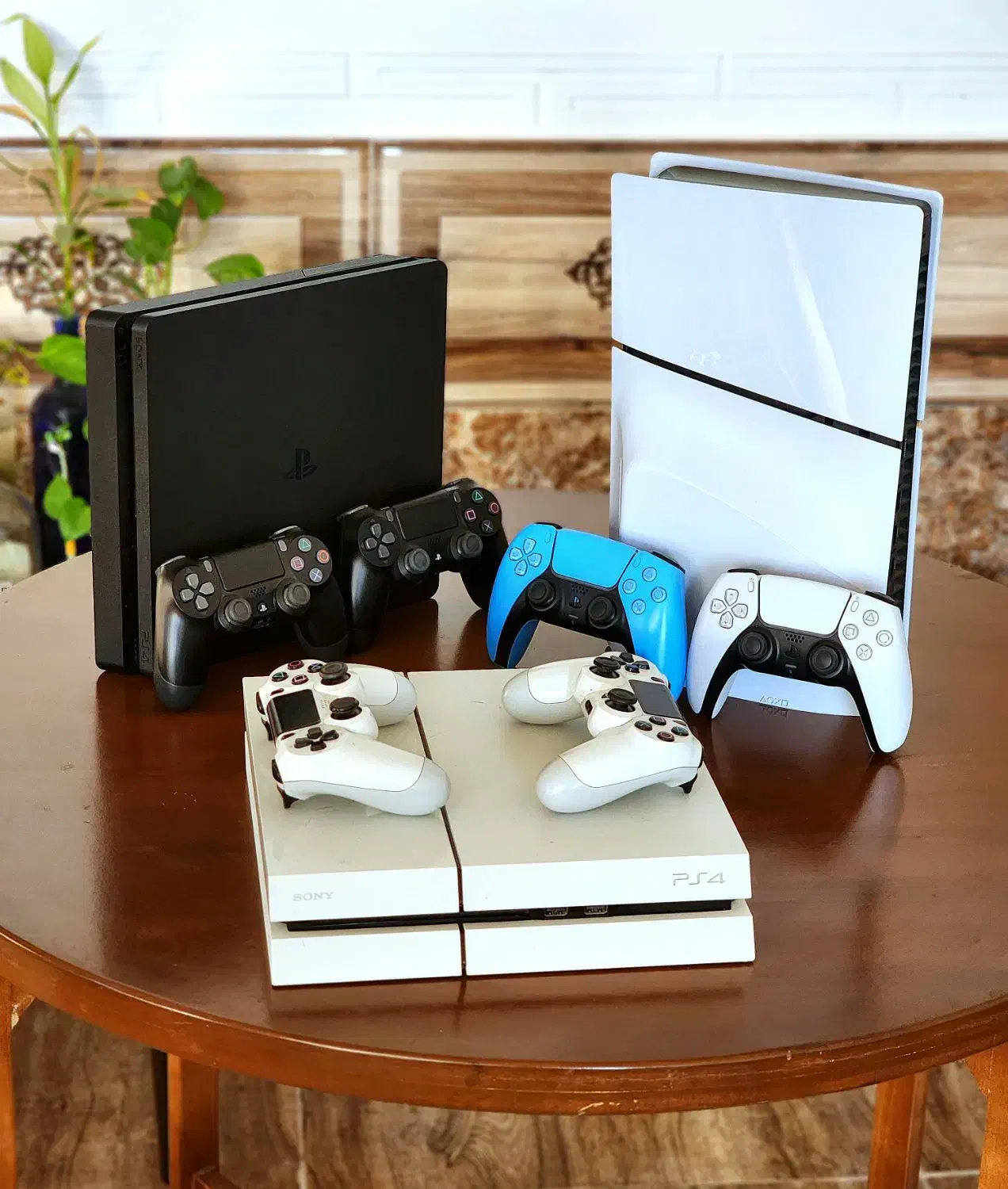 حریدار دستگاه شما در لحظه به بالا ترین قیمتps4.ps5|کنسول، بازی ویدئویی و آنلاین|شیراز, طلاب|دیوار