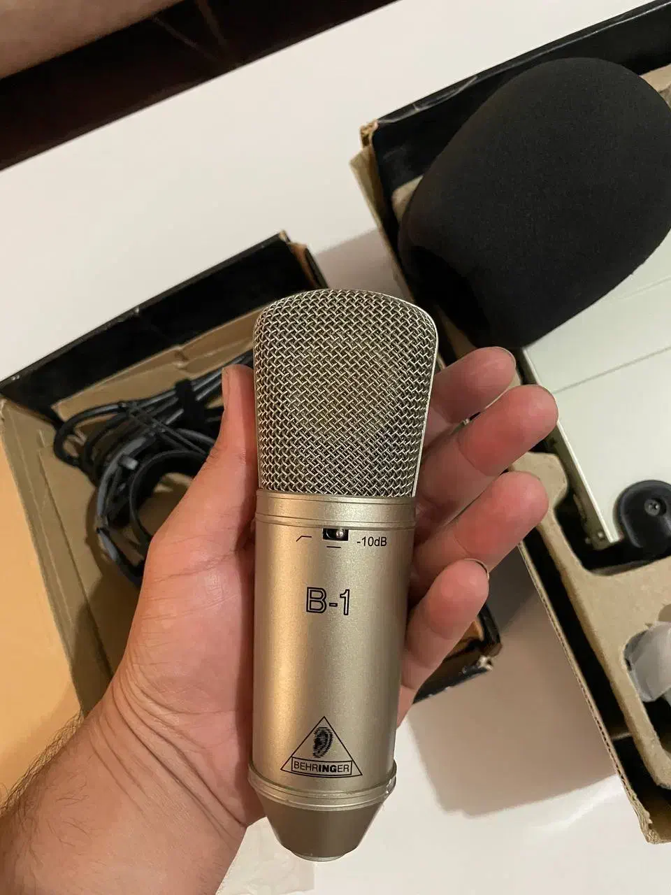 مکروفون بهرینگر و کارت صوتی یوتراک|آلات موسیقی|ارومیه, |دیوار