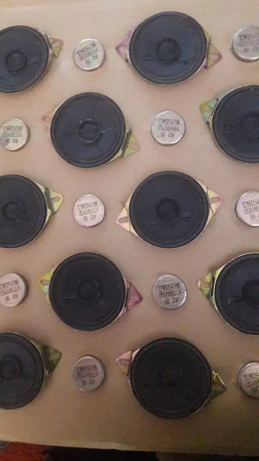 بلندگو ۸ اهم .۴ وات|قطعات و لوازم جانبی رایانه|پیشوا, |دیوار