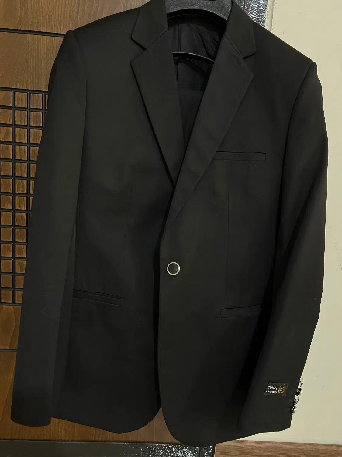 کت و شلوار مردانه|لباس|کرج, برغان|دیوار