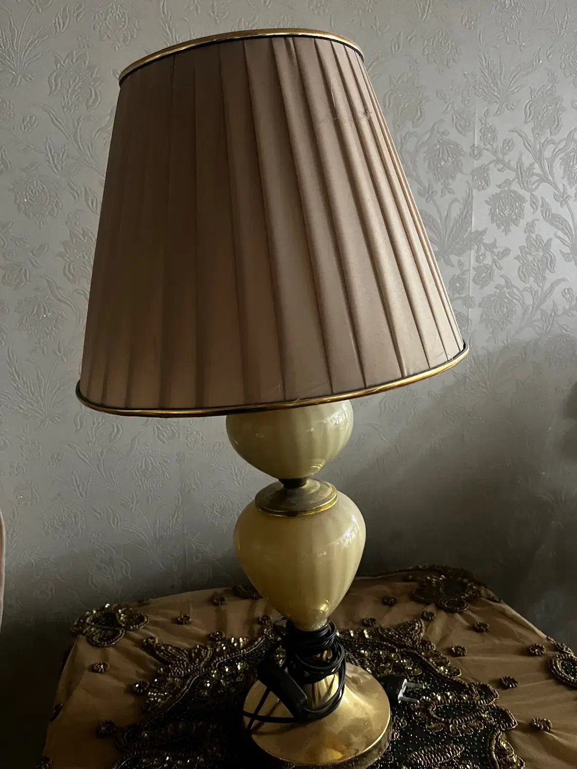 اباژور|چراغ خواب و آباژور|آبیک, |دیوار