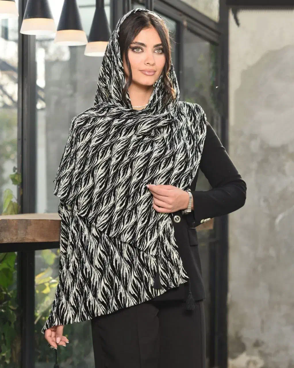 شال پاییزه|لباس|شاهین‌شهر, فردوسی|دیوار