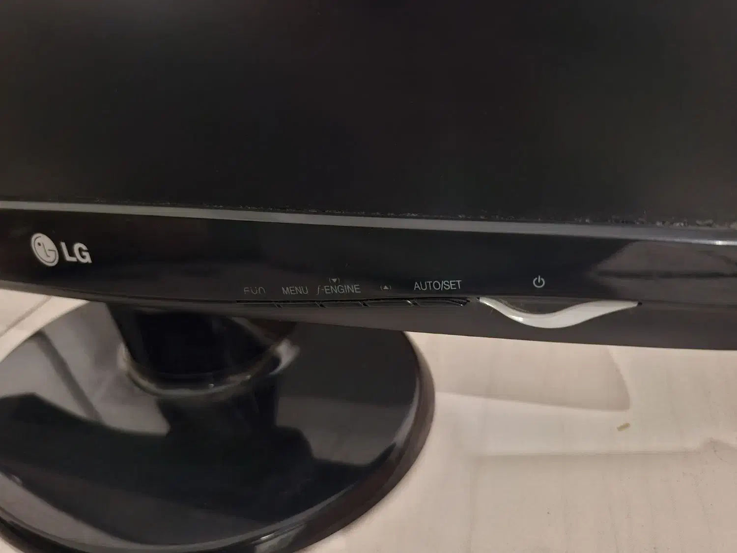 مانیتور LG|قطعات و لوازم جانبی رایانه|تهران, مهران (سیدخندان)|دیوار