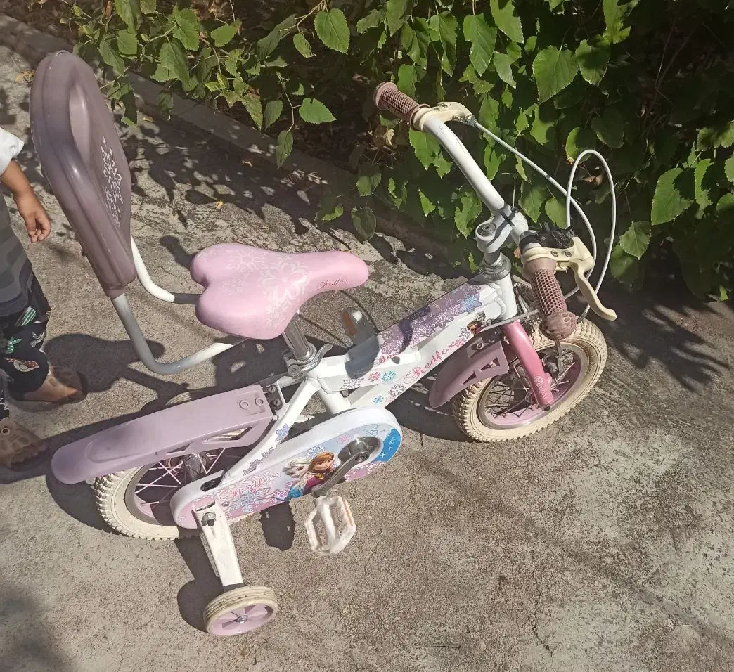 دوچرخه 12 دخترانه|دوچرخه، اسکیت، اسکوتر|شیراز, میدان قائم|دیوار