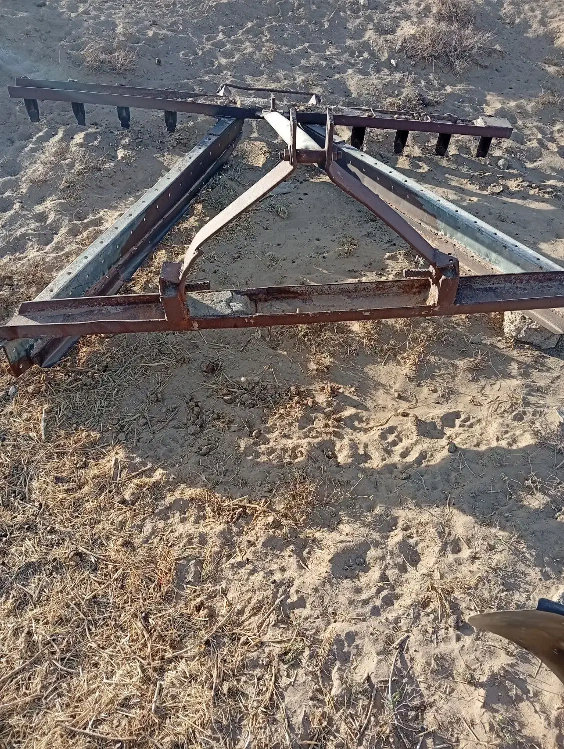 ابزار تراکتور|ماشین‌آلات صنعتی|گناباد, |دیوار