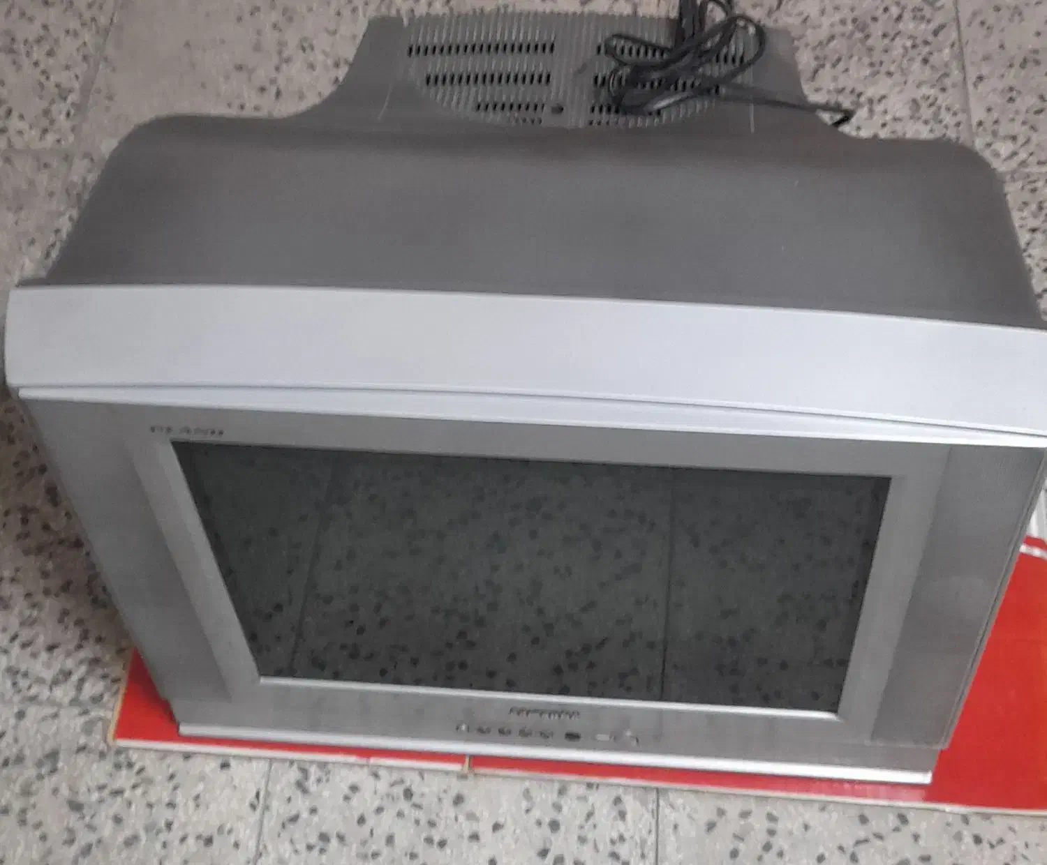 تلویزیون ۲۱اینچ|تلویزیون و پروژکتور|تهران, شهرک ولیعصر جنوبی|دیوار