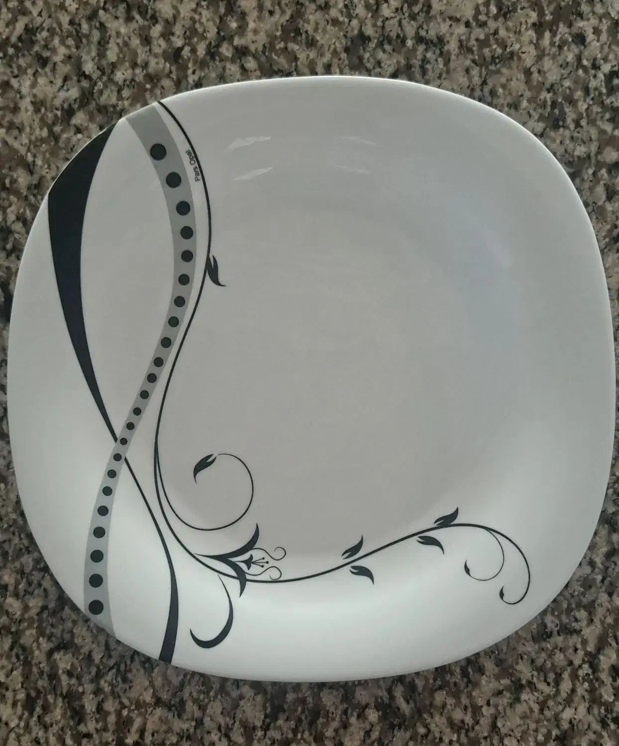 ظروف آرکوپال ۱۲ نفره مربعی در حد نو|ظروف سرو و پذیرایی|سنندج, |دیوار