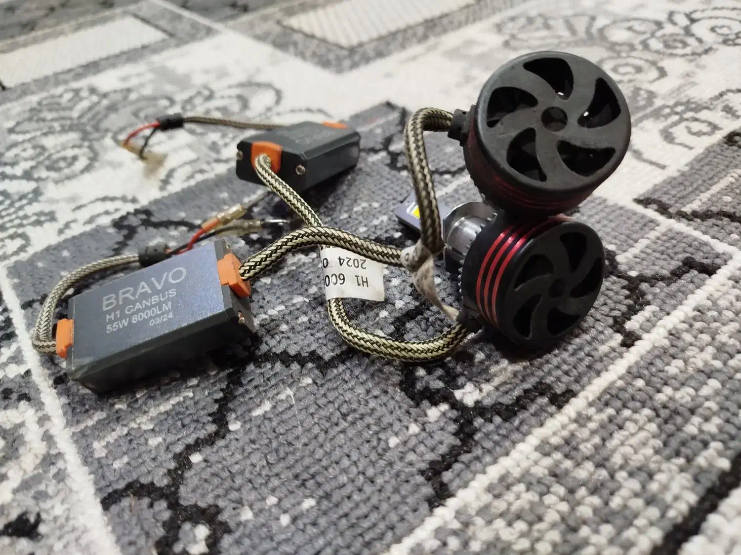 یک جفت چراغ 405  Slx ویک جفت هدلایت|قطعات یدکی و لوازم جانبی|اندیمشک, |دیوار