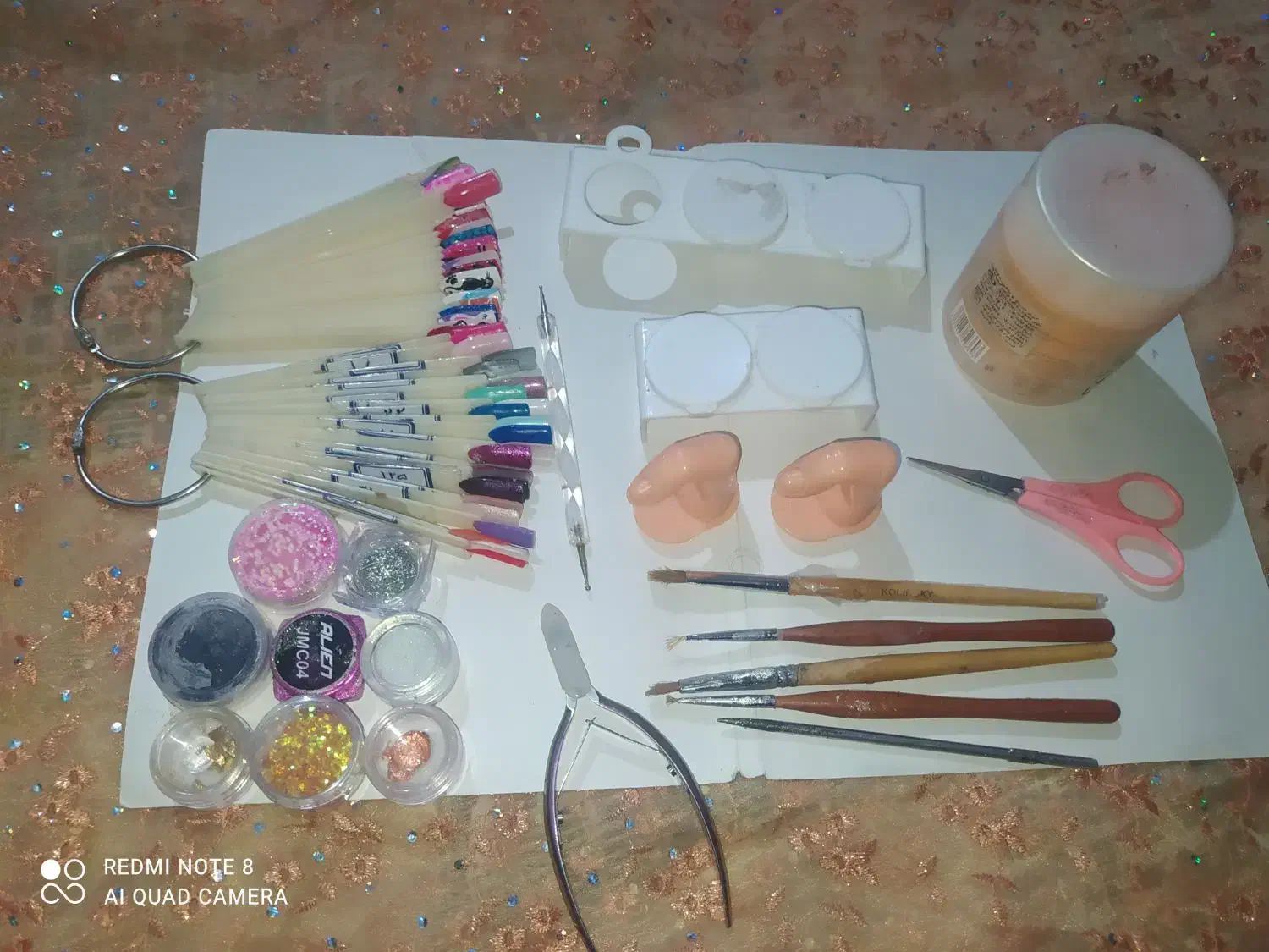 وسایل کاشت ناخن زیر قیمت گداشتم|آرایشی، بهداشتی، درمانی|رامسر, |دیوار