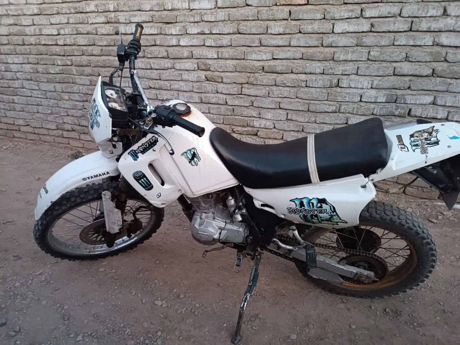 موتور|موتورسیکلت|تربتحیدریه, بالا ولایت|دیوار