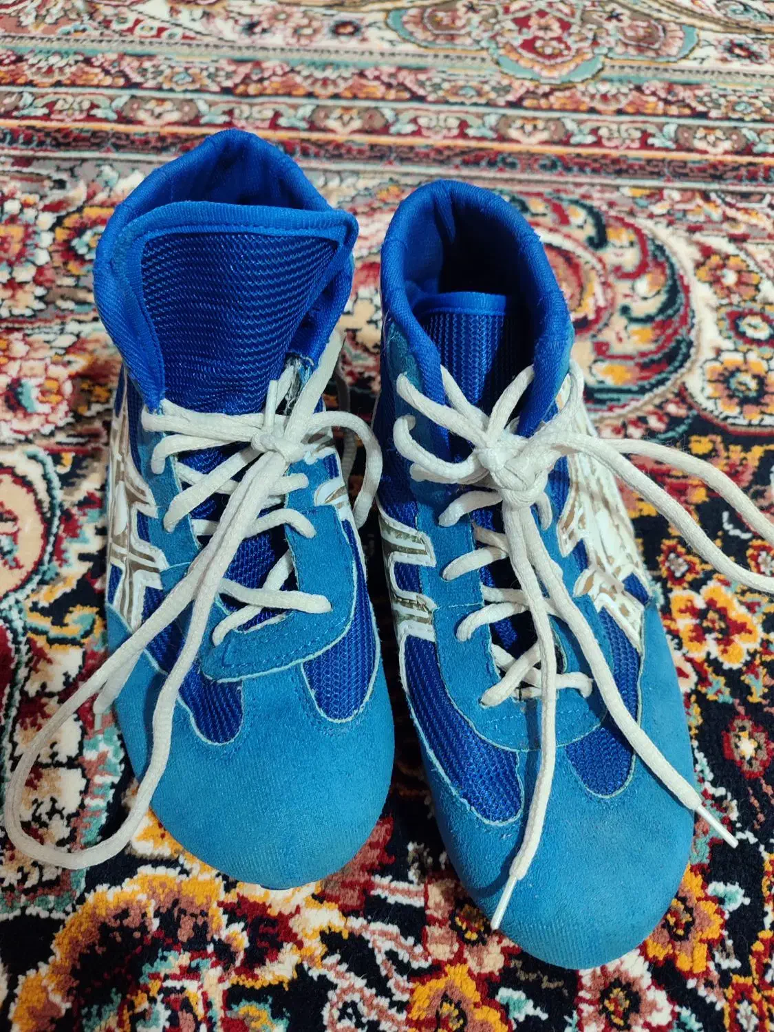 کفش ورزشی|کیف، کفش، کمربند|نورآباد, |دیوار