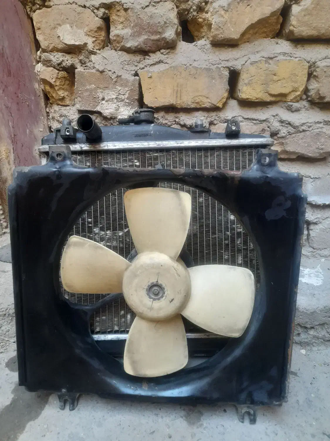 رادیاتور پراید وفن تک دور|قطعات یدکی و لوازم جانبی|کرمان, |دیوار