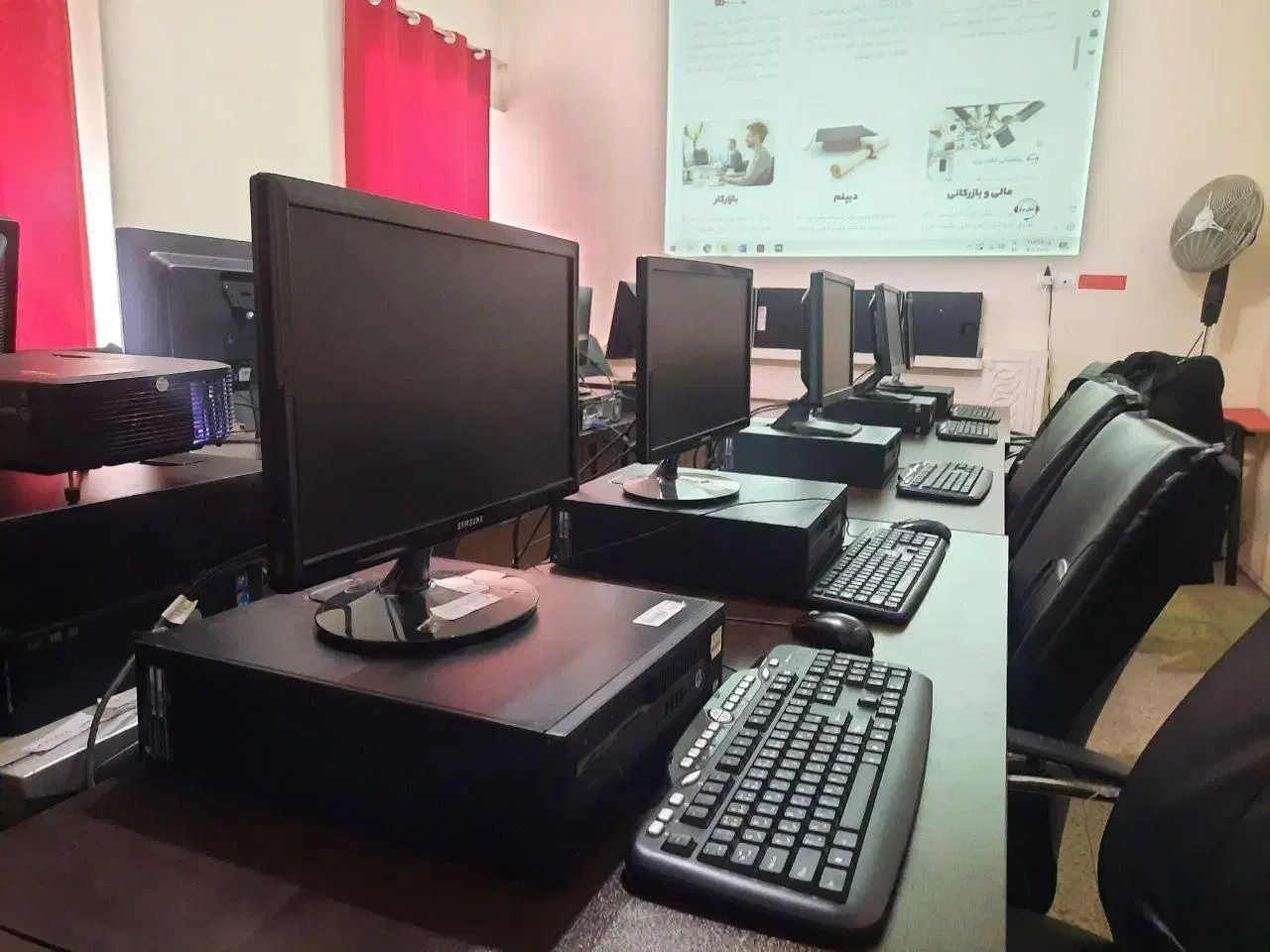 آموزشگاه فنی وحرفه ای دانشمند|خدمات آموزشی|مشهد, احمدآباد|دیوار