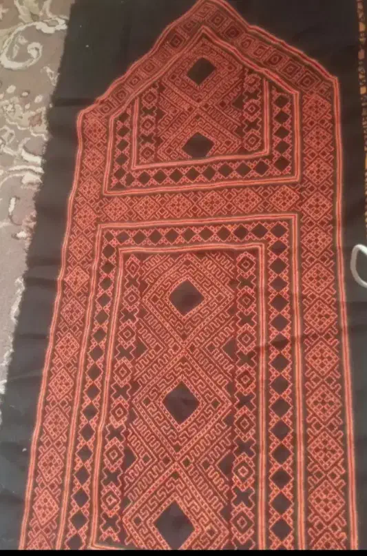 پرکار|لباس|ایرانشهر, |دیوار