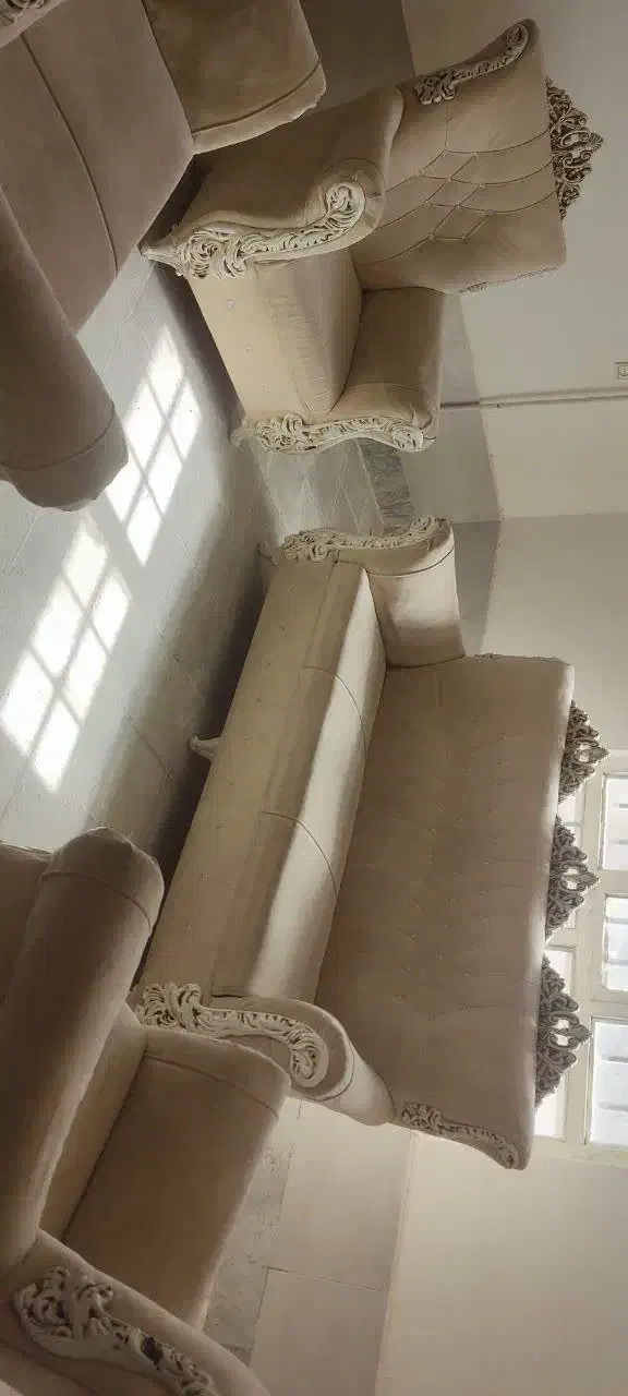 لوازم خانگی|مبلمان خانگی و میز عسلی|بردسکن, |دیوار