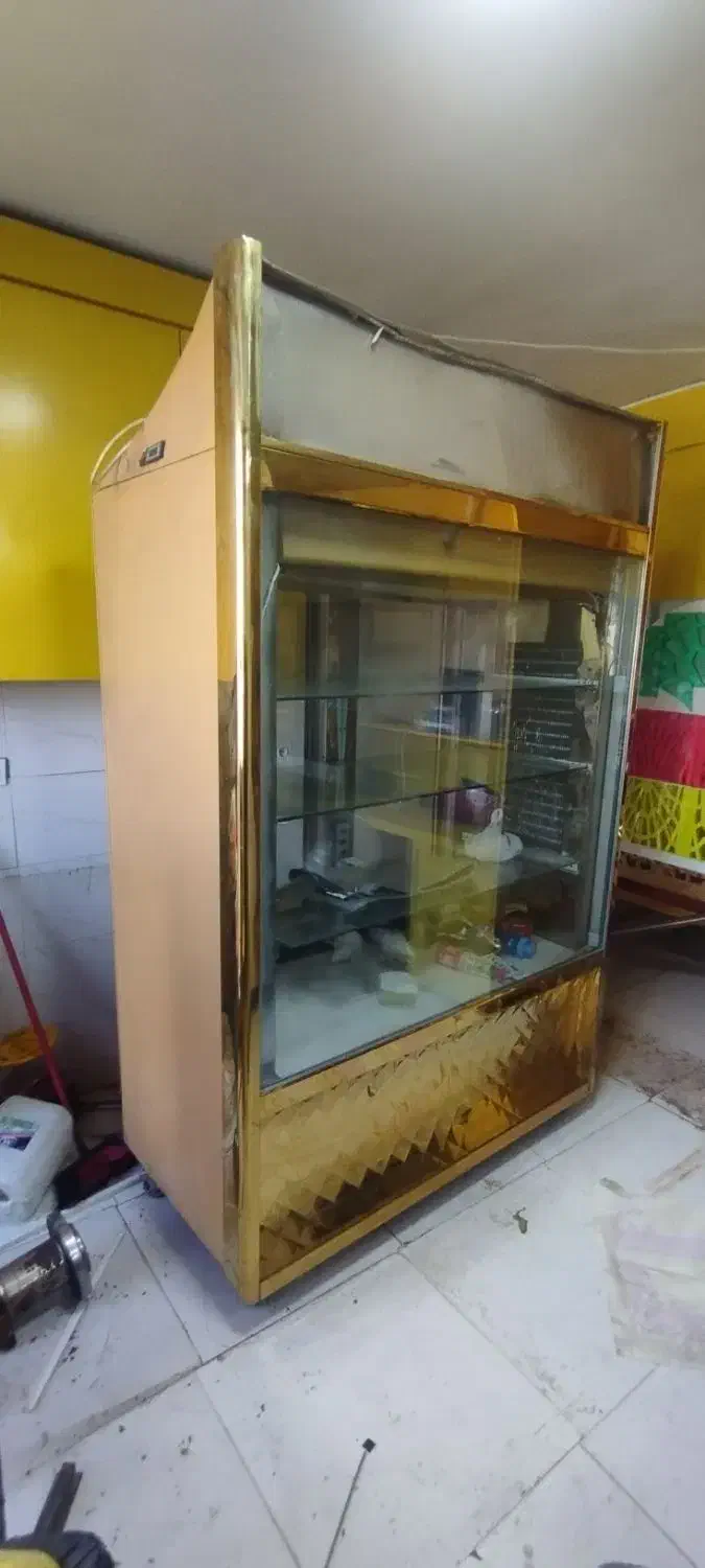 یخچال ویترینی ایستاده|فروشگاه و مغازه|گلبهار, شهر جدید گلبهار|دیوار