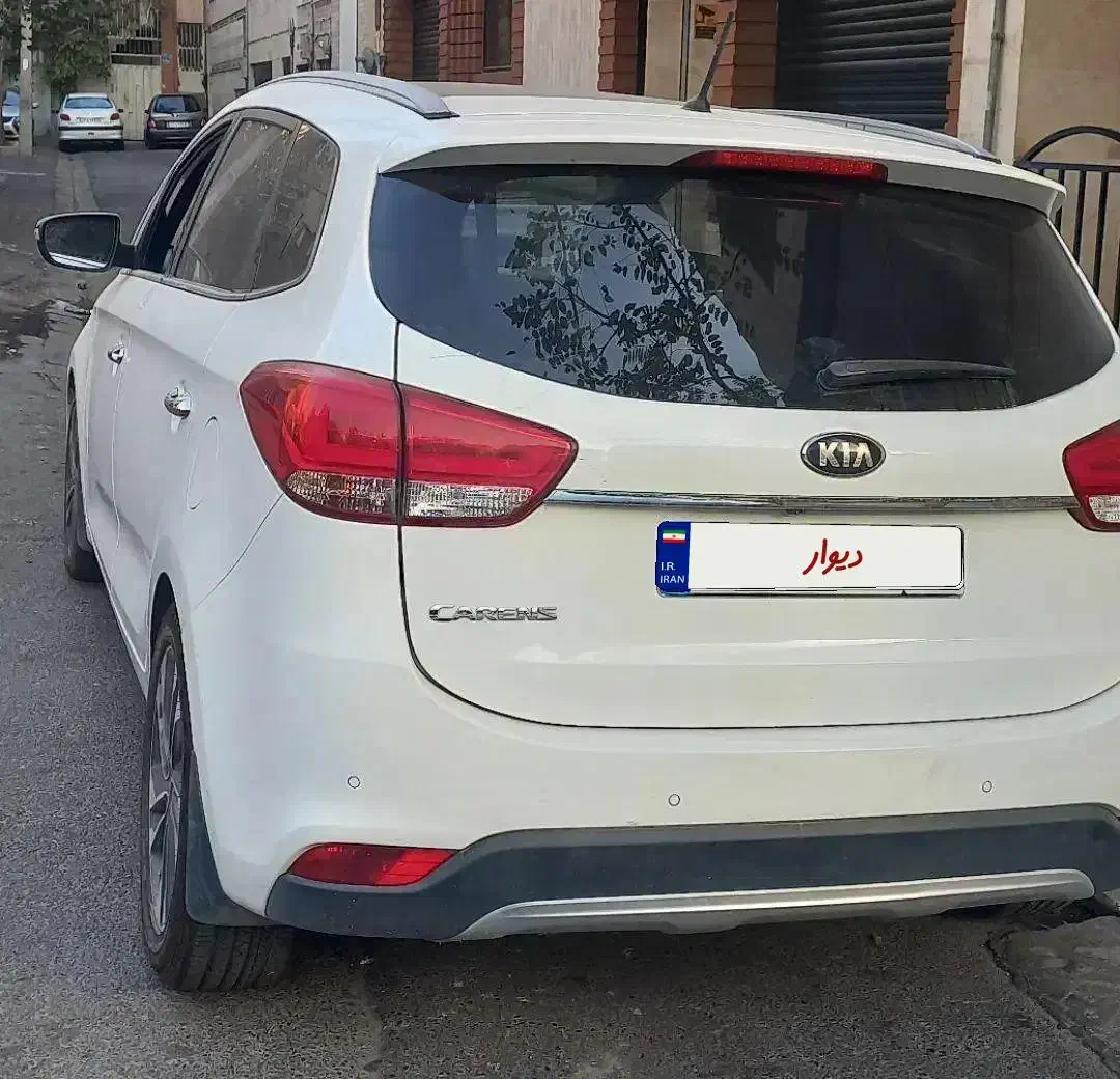 کیاکارنز کم کار فول|خودرو سواری و وانت|تهران, هفت حوض|دیوار