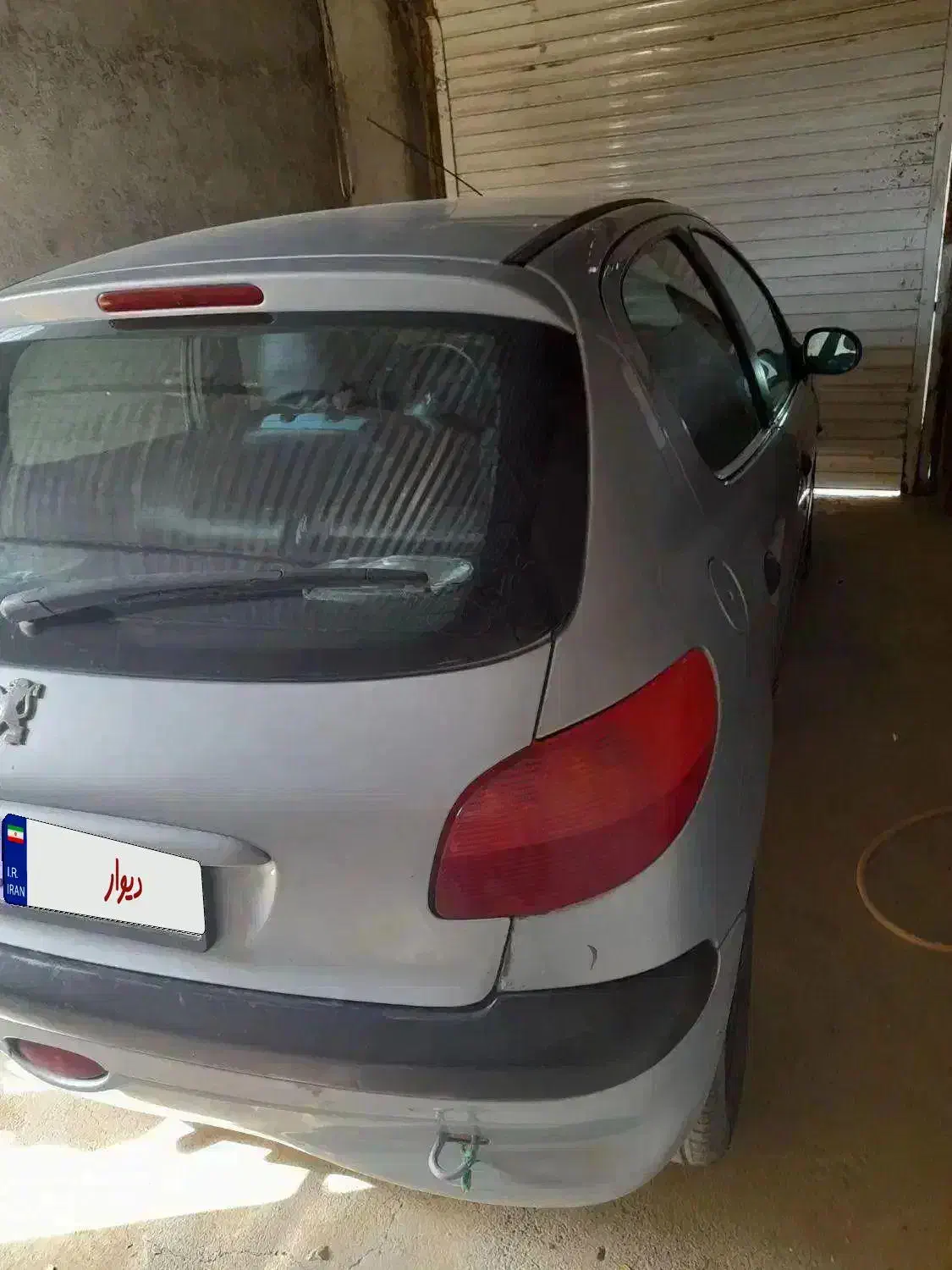 ۲۰۶ تمیز نقره آبی تیپ ۲ تمیز وسالم معاوضه۱۳۲ و۱۱۱|خودرو سواری و وانت|قوچان, |دیوار